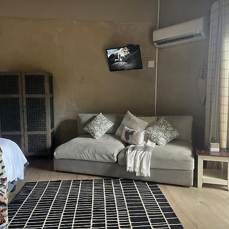 Simba Safaris African Pride Exotic Lodge Lephalale Exteriér fotografie