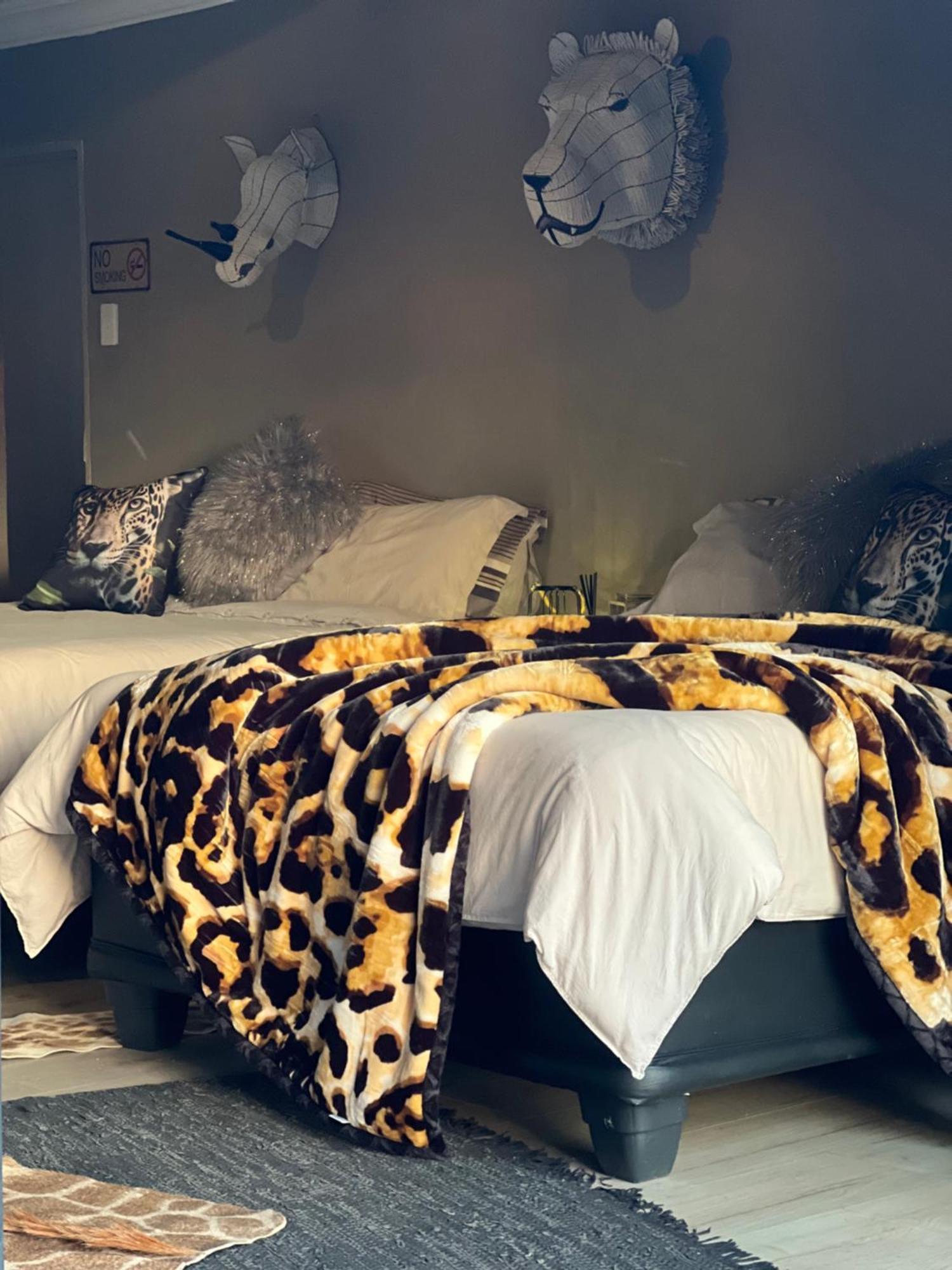 Simba Safaris African Pride Exotic Lodge Lephalale Exteriér fotografie